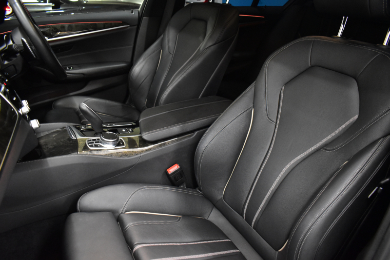 BMW 5シリーズ 523i Mｽﾎﾟｰﾂ ﾊｲﾗｲﾝP 全席ﾋｰﾀｰ付黒革 LEDﾍｯﾄﾞﾗｲﾄ 追従ACC 車線変更&逸脱警告 衝突軽減B ﾀｯﾁﾊﾟﾈﾙ対応iﾄﾞﾗｲﾌﾞHDDﾅﾋﾞﾌﾙｾｸﾞ 全周囲ｶﾒﾗ3Dﾋﾞｭｰ Bｶﾒﾗ 液晶ﾒｰﾀｰﾊﾟﾈﾙ 電動ﾄﾗﾝｸ 19AW 2年保証