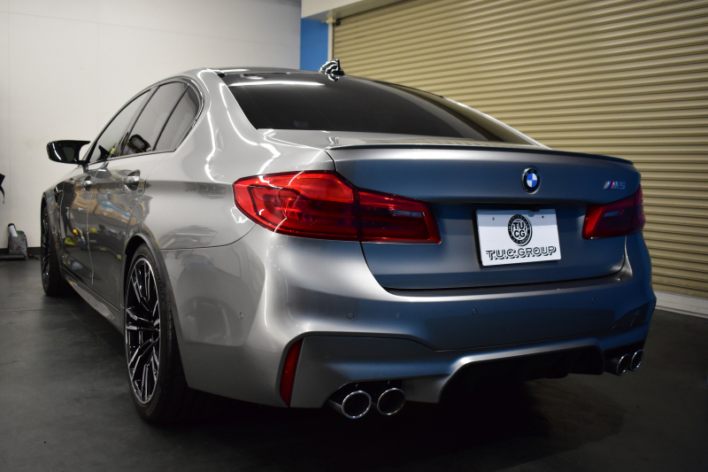 BMW Mシリーズ M5 V8ﾂｲﾝﾀｰﾎﾞ600馬力 MxDrive（4WD//2WD切替可）1ｵｰﾅｰ ｺﾝﾌｫｰﾄP  全席ﾋｰﾀｰ&前席ﾍﾞﾝﾁﾚｰｼｮﾝ&ﾏｯｻｰｼﾞ付ﾌﾞﾗｳﾝ&ﾌﾞﾗｯｸﾚｻﾞｰ ｽﾃｱﾘﾝｸﾞﾋｰﾀｰ ｱﾝﾋﾞｴﾝﾄｴｱP ﾀﾞｰｸｶｰﾎﾞﾝｲﾝﾃﾘｱ 追従ACC LCW LEDﾍｯﾄﾞﾗｲﾄ HUD 液晶ﾒｰﾀｰ 3Dﾋﾞｭｰ 20AW 2年保証