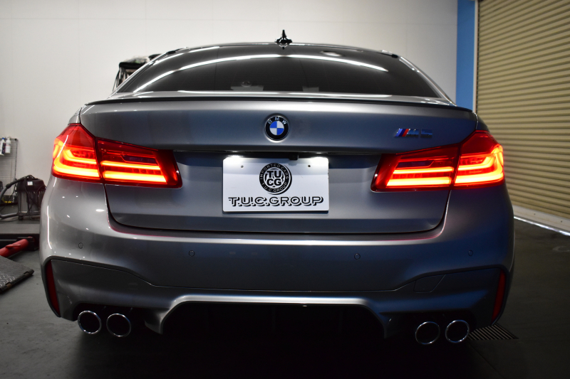 BMW Mシリーズ M5 V8ﾂｲﾝﾀｰﾎﾞ600馬力 MxDrive（4WD//2WD切替可）1ｵｰﾅｰ ｺﾝﾌｫｰﾄP  全席ﾋｰﾀｰ&前席ﾍﾞﾝﾁﾚｰｼｮﾝ&ﾏｯｻｰｼﾞ付ﾌﾞﾗｳﾝ&ﾌﾞﾗｯｸﾚｻﾞｰ ｽﾃｱﾘﾝｸﾞﾋｰﾀｰ ｱﾝﾋﾞｴﾝﾄｴｱP ﾀﾞｰｸｶｰﾎﾞﾝｲﾝﾃﾘｱ 追従ACC LCW LEDﾍｯﾄﾞﾗｲﾄ HUD 液晶ﾒｰﾀｰ 3Dﾋﾞｭｰ 20AW 2年保証