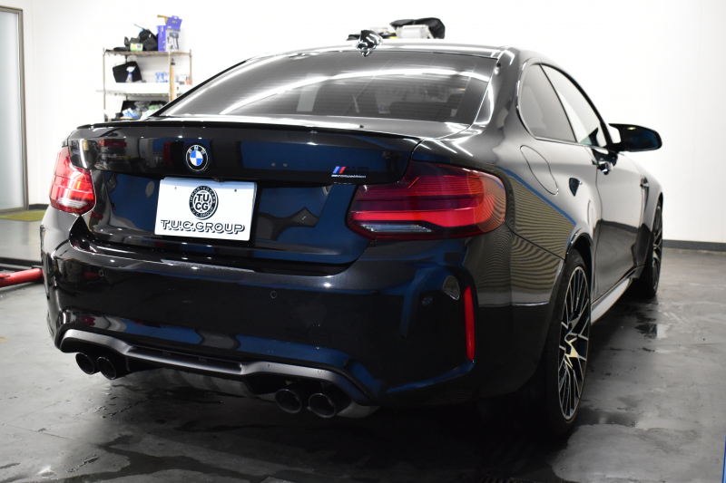 BMW Mシリーズ M2 ｺﾝﾍﾟﾃｨｼｮﾝ MDCT 7速DCT LCI後期 ｺﾝﾍﾟﾃｨｼｮﾝ専用410馬力ｴﾝｼﾞﾝ ﾍｷｻｺﾞﾅﾙLEDﾍｯﾄﾞﾗｲﾄ&ﾃｰﾙ ﾋｰﾀｰ付黒革 ﾀｯﾁﾊﾟﾈﾙHDDﾅﾋﾞBｶﾒﾗ 19AW ﾊｰﾏﾝｶｰﾄﾞﾝ 車線逸脱&歩行者警告 衝突軽減ﾌﾞﾚｰｷ ｶｰﾎﾞﾝｲﾝﾃﾘｱ Mｼｰﾄﾍﾞﾙﾄ 2年保証