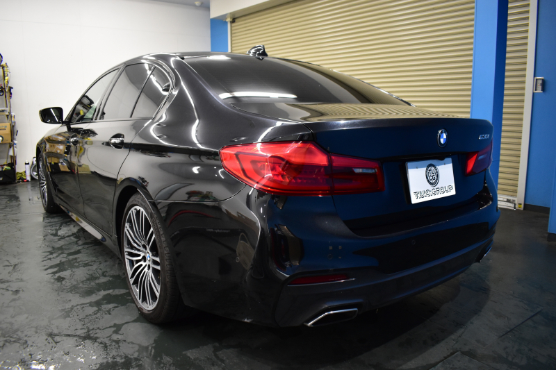 BMW 5シリーズ 530i Mｽﾎﾟｰﾂ 高出力ﾓﾃﾞﾙ ｲﾉﾍﾞｰｼｮﾝ&ｺﾝﾌｫｰﾄ&ﾊｲﾗｲﾝP 全席ﾋｰﾀｰ付黒革 前席ﾏｯｻｰｼﾞ&ﾍﾞﾝﾁﾚｰﾀｰ ｿﾌﾄｸﾛｰｽﾞﾄﾞｱ HUD LEDﾍｯﾄﾞﾗｲﾄ ACC LCW 液晶ﾒｰﾀｰ ﾀｯﾁﾊﾟﾈﾙ対応iﾄﾞﾗｲﾌﾞHDDﾅﾋﾞﾌﾙｾｸﾞ ｼﾞｪｽﾁｬｰ 3Dﾋﾞｭｰ 電動ﾄﾗﾝｸ ﾘﾓｰﾄP 2年保証