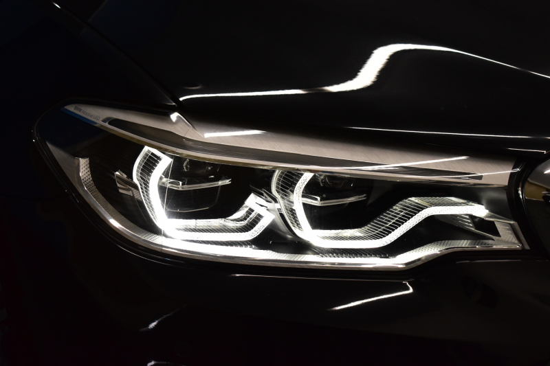 BMW 5シリーズ 530i Mｽﾎﾟｰﾂ 高出力ﾓﾃﾞﾙ ｲﾉﾍﾞｰｼｮﾝ&ｺﾝﾌｫｰﾄ&ﾊｲﾗｲﾝP 全席ﾋｰﾀｰ付黒革 前席ﾏｯｻｰｼﾞ&ﾍﾞﾝﾁﾚｰﾀｰ ｿﾌﾄｸﾛｰｽﾞﾄﾞｱ HUD LEDﾍｯﾄﾞﾗｲﾄ ACC LCW 液晶ﾒｰﾀｰ ﾀｯﾁﾊﾟﾈﾙ対応iﾄﾞﾗｲﾌﾞHDDﾅﾋﾞﾌﾙｾｸﾞ ｼﾞｪｽﾁｬｰ 3Dﾋﾞｭｰ 電動ﾄﾗﾝｸ ﾘﾓｰﾄP 2年保証