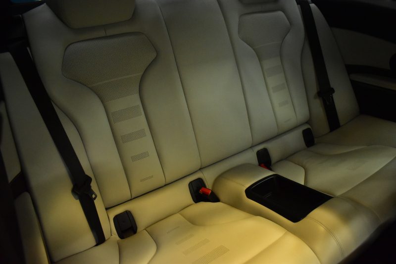 BMW Mシリーズ M4ｸｰﾍﾟ 6速M/T 左ﾊﾝﾄﾞﾙ 期間限定掲載 ﾋｰﾀｰ付ｼﾙﾊﾞｰｽﾄｰﾝ革 ｶｰﾎﾞﾝﾙｰﾌ&ｲﾝﾃﾘｱ HUD ｱﾀﾞﾌﾟﾃｨﾌﾞLEDﾍｯﾄﾞﾗｲﾄ ｵﾌﾟｼｮﾝ19AW 衝突軽減ﾌﾞﾚｰｷ 車線逸脱&歩行者警告  ﾀｯﾁﾊﾟｯﾄﾞiﾄﾞﾗｲﾌﾞHDDﾅﾋﾞ 前後PDC ﾌﾙｾｸﾞ Bｶﾒﾗ iｽﾄｯﾌﾟｽﾏｰﾄｷｰ  2年保証