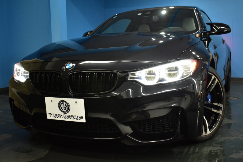 BMW Mシリーズ M4ｸｰﾍﾟ 6速M/T 左ﾊﾝﾄﾞﾙ 期間限定掲載 ﾋｰﾀｰ付ｼﾙﾊﾞｰｽﾄｰﾝ革 ｶｰﾎﾞﾝﾙｰﾌ&ｲﾝﾃﾘｱ HUD ｱﾀﾞﾌﾟﾃｨﾌﾞLEDﾍｯﾄﾞﾗｲﾄ ｵﾌﾟｼｮﾝ19AW 衝突軽減ﾌﾞﾚｰｷ 車線逸脱&歩行者警告  ﾀｯﾁﾊﾟｯﾄﾞiﾄﾞﾗｲﾌﾞHDDﾅﾋﾞ 前後PDC ﾌﾙｾｸﾞ Bｶﾒﾗ iｽﾄｯﾌﾟｽﾏｰﾄｷｰ  2年保証