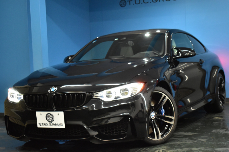 BMW Mシリーズ M4ｸｰﾍﾟ 6速M/T 左ﾊﾝﾄﾞﾙ 期間限定掲載 ﾋｰﾀｰ付ｼﾙﾊﾞｰｽﾄｰﾝ革 ｶｰﾎﾞﾝﾙｰﾌ&ｲﾝﾃﾘｱ HUD ｱﾀﾞﾌﾟﾃｨﾌﾞLEDﾍｯﾄﾞﾗｲﾄ ｵﾌﾟｼｮﾝ19AW 衝突軽減ﾌﾞﾚｰｷ 車線逸脱&歩行者警告  ﾀｯﾁﾊﾟｯﾄﾞiﾄﾞﾗｲﾌﾞHDDﾅﾋﾞ 前後PDC ﾌﾙｾｸﾞ Bｶﾒﾗ iｽﾄｯﾌﾟｽﾏｰﾄｷｰ  2年保証