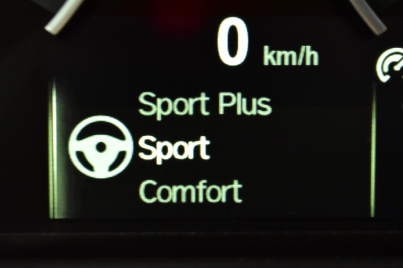 BMW Mシリーズ M4ｸｰﾍﾟ 6速M/T 左ﾊﾝﾄﾞﾙ 期間限定掲載 ﾋｰﾀｰ付ｼﾙﾊﾞｰｽﾄｰﾝ革 ｶｰﾎﾞﾝﾙｰﾌ&ｲﾝﾃﾘｱ HUD ｱﾀﾞﾌﾟﾃｨﾌﾞLEDﾍｯﾄﾞﾗｲﾄ ｵﾌﾟｼｮﾝ19AW 衝突軽減ﾌﾞﾚｰｷ 車線逸脱&歩行者警告  ﾀｯﾁﾊﾟｯﾄﾞiﾄﾞﾗｲﾌﾞHDDﾅﾋﾞ 前後PDC ﾌﾙｾｸﾞ Bｶﾒﾗ iｽﾄｯﾌﾟｽﾏｰﾄｷｰ  2年保証