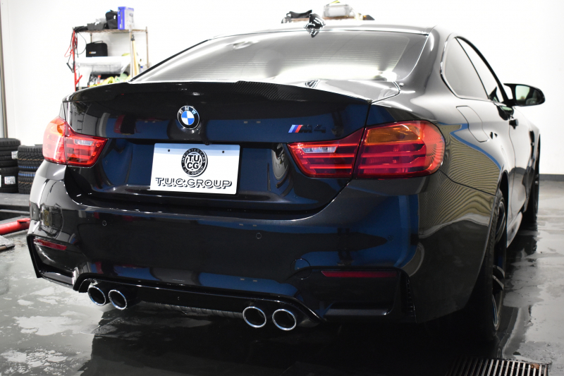 BMW Mシリーズ M4ｸｰﾍﾟ 6速M/T 左ﾊﾝﾄﾞﾙ 期間限定掲載 ﾋｰﾀｰ付ｼﾙﾊﾞｰｽﾄｰﾝ革 ｶｰﾎﾞﾝﾙｰﾌ&ｲﾝﾃﾘｱ HUD ｱﾀﾞﾌﾟﾃｨﾌﾞLEDﾍｯﾄﾞﾗｲﾄ ｵﾌﾟｼｮﾝ19AW 衝突軽減ﾌﾞﾚｰｷ 車線逸脱&歩行者警告  ﾀｯﾁﾊﾟｯﾄﾞiﾄﾞﾗｲﾌﾞHDDﾅﾋﾞ 前後PDC ﾌﾙｾｸﾞ Bｶﾒﾗ iｽﾄｯﾌﾟｽﾏｰﾄｷｰ  2年保証