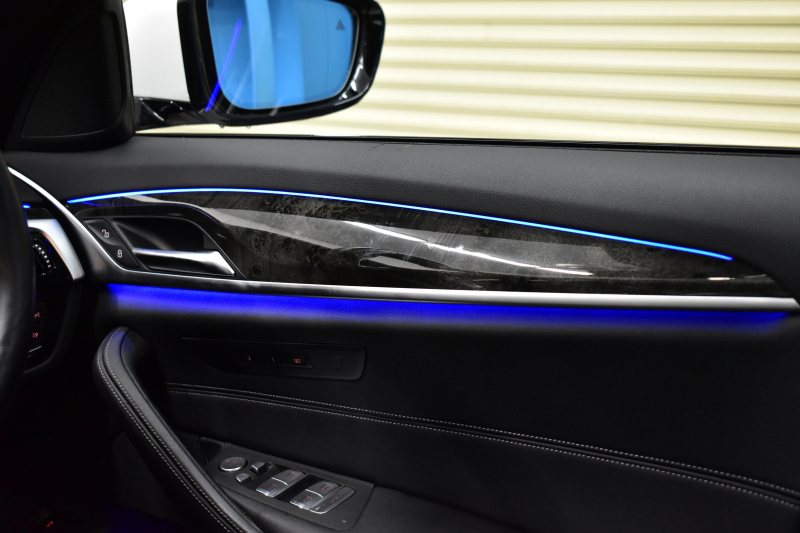 BMW 5シリーズ 530i ﾂｰﾘﾝｸﾞ Mｽﾎﾟｰﾂ LCI後期 ｴｸｽｸﾙｰｼﾌﾞﾅｯﾊﾟﾚｻﾞｰP 全席ﾋｰﾀｰ&前席ﾍﾞﾝﾁﾚｰｼｮﾝ付ｴｸｽｸﾙｰｼﾌﾞﾅｯﾊﾟ黒革 新ﾃﾞｻﾞｲﾝLEDﾍｯﾄﾞﾗｲﾄ ACｼｭﾆｯﾂｧｰ20AW CPMﾛｱﾚｲﾝﾌｫｰｽﾒﾝﾄ 可変ｻｽﾍﾟﾝｼｮﾝ ﾗｲﾌﾞｺｸﾋﾟｯﾄ ACC HUD LCW TV3Dﾋﾞｭｰ 2年保証