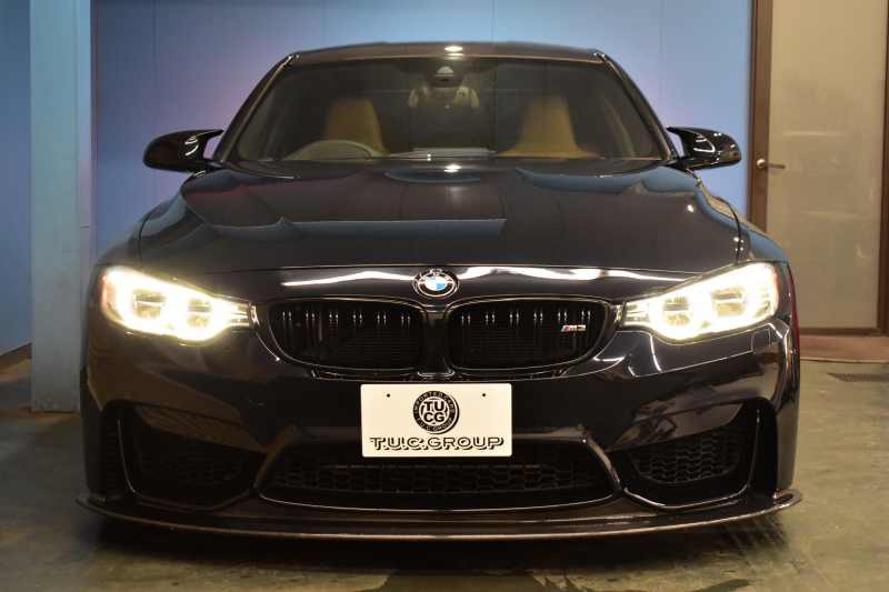 BMW Mシリーズ M3 MDCT  ｲﾝﾃﾞｨﾋﾞｼﾞｭｱﾙｶﾗｰ｢ｱｽﾞﾗｲﾄﾌﾞﾗｯｸ｣ ｵﾌﾟｼｮﾝ可変Mｻｽ Mﾊﾟﾌｫｽｽﾌﾟﾘﾝｸﾞ  LEDﾍｯﾄﾞﾗｲﾄ ＆ﾃｰﾙ 7速DCT ﾋｰﾀｰ付ｿﾉﾏﾍﾞｰｼﾞｭ革 HUD ｵﾌﾟｼｮﾝ19AW 車線逸脱&歩行者警告 ｶｰﾎﾞﾝR ﾌﾙｾｸﾞ Bｶﾒﾗ ﾊｰﾏﾝｶｰﾄﾞﾝ ｶｰﾎﾞﾝFﾘｯﾌﾟ 2年保証