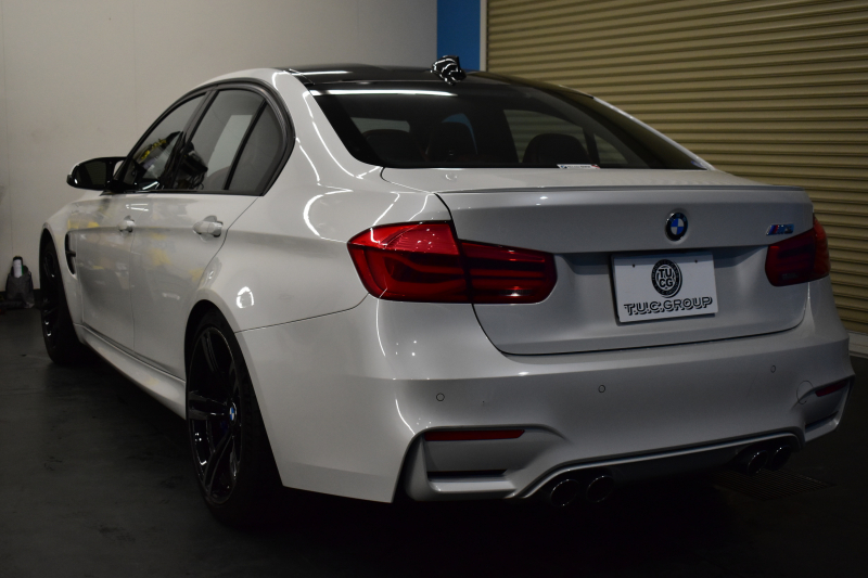 BMW Mシリーズ M3ｾﾀﾞﾝ 後期 MDCT  ｱﾀﾞﾌﾟﾃｨﾌﾞﾍｷｻｺﾞﾅﾙLEDﾍｯﾄﾞﾗｲﾄ ﾋｰﾀｰ付赤革 ｶｰﾎﾞﾝﾙｰﾌ&ｲﾝﾃﾘｱ ﾀｯﾁﾊﾟﾈﾙﾅﾋﾞﾊｰﾏﾝｶｰﾄﾞﾝ  ﾌﾙｾｸﾞBｶﾒﾗ前後PDC HUD 7速DCT ｵﾌﾟｼｮﾝ19AW 衝突軽減ﾌﾞﾚｰｷ 車線変更&車線逸脱&歩行者警告 2年保証