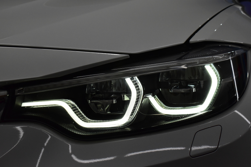 BMW Mシリーズ M3ｾﾀﾞﾝ 後期 MDCT  ｱﾀﾞﾌﾟﾃｨﾌﾞﾍｷｻｺﾞﾅﾙLEDﾍｯﾄﾞﾗｲﾄ ﾋｰﾀｰ付赤革 ｶｰﾎﾞﾝﾙｰﾌ&ｲﾝﾃﾘｱ ﾀｯﾁﾊﾟﾈﾙﾅﾋﾞﾊｰﾏﾝｶｰﾄﾞﾝ  ﾌﾙｾｸﾞBｶﾒﾗ前後PDC HUD 7速DCT ｵﾌﾟｼｮﾝ19AW 衝突軽減ﾌﾞﾚｰｷ 車線変更&車線逸脱&歩行者警告 2年保証