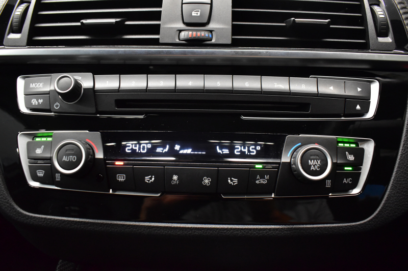 BMW Mシリーズ M2 ｺﾝﾍﾟﾃｨｼｮﾝ MDCT 7速DCT LCI後期 ｻﾝﾙｰﾌ ｺﾝﾍﾟﾃｨｼｮﾝ専用410馬力ｴﾝｼﾞﾝ ﾍｷｻｺﾞﾅﾙLEDﾍｯﾄﾞﾗｲﾄ&ﾃｰﾙ ﾋｰﾀｰ付黒革 ﾀｯﾁﾊﾟﾈﾙHDDﾅﾋﾞBｶﾒﾗ 19AW 衝突軽減B ｶｰﾎﾞﾝｲﾝﾃﾘｱ Mｼｰﾄﾍﾞﾙﾄ 前後ﾛｱﾚｲﾝﾌｫｰｽﾒﾝﾄCPM H&Rｽﾀﾋﾞﾗｰｻﾞｰ 2年保証