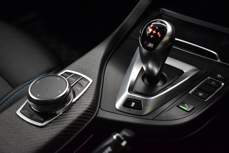 BMW Mシリーズ M2 ｺﾝﾍﾟﾃｨｼｮﾝ MDCT 7速DCT LCI後期 ｻﾝﾙｰﾌ ｺﾝﾍﾟﾃｨｼｮﾝ専用410馬力ｴﾝｼﾞﾝ ﾍｷｻｺﾞﾅﾙLEDﾍｯﾄﾞﾗｲﾄ&ﾃｰﾙ ﾋｰﾀｰ付黒革 ﾀｯﾁﾊﾟﾈﾙHDDﾅﾋﾞBｶﾒﾗ 19AW 衝突軽減B ｶｰﾎﾞﾝｲﾝﾃﾘｱ Mｼｰﾄﾍﾞﾙﾄ 前後ﾛｱﾚｲﾝﾌｫｰｽﾒﾝﾄCPM H&Rｽﾀﾋﾞﾗｰｻﾞｰ 2年保証