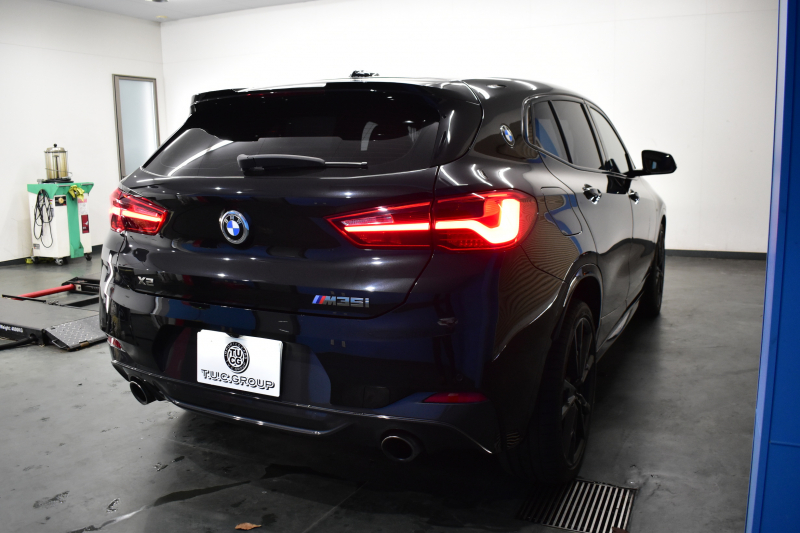 BMW X2 M35i 4WD ｾﾚｸﾄ&ｱﾄﾞﾊﾞﾝｽﾄﾞｱｸﾃｨﾌﾞｾｰﾌﾃｨ‐&ｺﾝﾌｫｰﾄP ﾊﾟﾉﾗﾏｻﾝﾙｰﾌ LEDﾍｯﾄﾞﾗｲﾄ 追従ACC HUD ﾋｰﾀｰ付電動赤革 ﾌﾞﾗｯｸﾍﾟｲﾝﾄ20AW 衝突軽減B 車線逸脱&歩行者警告 ﾀｯﾁﾊﾟﾈﾙHDDﾅﾋﾞBｶﾒﾗ 社外ﾌﾙｾｸﾞ 電動Rｹﾞｰﾄ 2年保証