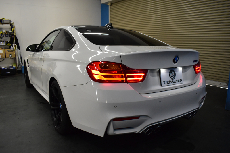 BMW Mシリーズ M4ｸｰﾍﾟ MDCT 7速DCT ｵﾌﾟｼｮﾝ可変Mｻｽﾍﾟﾝｼｮﾝ ﾋｰﾀｰ付黒革 HUD ｱﾀﾞﾌﾟﾃｨﾌﾞLEDﾍｯﾄﾞﾗｲﾄ 19AW 衝突軽減ﾌﾞﾚｰｷ 車線逸脱&歩行者警告  ﾀｯﾁﾊﾟｯﾄﾞHDDﾅﾋﾞﾌﾙｾｸﾞBｶﾒﾗ 前後PDC ｶｰﾎﾞﾝﾙｰﾌ 2年保証