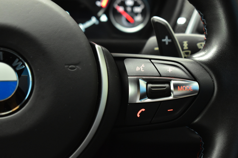 BMW Mシリーズ M4ｸｰﾍﾟ MDCT 7速DCT ｵﾌﾟｼｮﾝ可変Mｻｽﾍﾟﾝｼｮﾝ ﾋｰﾀｰ付黒革 HUD ｱﾀﾞﾌﾟﾃｨﾌﾞLEDﾍｯﾄﾞﾗｲﾄ 19AW 衝突軽減ﾌﾞﾚｰｷ 車線逸脱&歩行者警告  ﾀｯﾁﾊﾟｯﾄﾞHDDﾅﾋﾞﾌﾙｾｸﾞBｶﾒﾗ 前後PDC ｶｰﾎﾞﾝﾙｰﾌ 2年保証