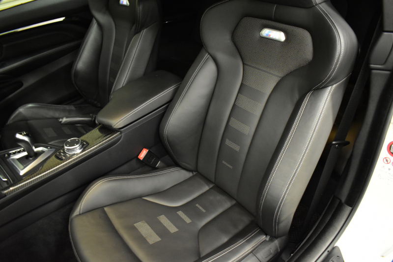 BMW Mシリーズ M4ｸｰﾍﾟ MDCT 7速DCT ｵﾌﾟｼｮﾝ可変Mｻｽﾍﾟﾝｼｮﾝ ﾋｰﾀｰ付黒革 HUD ｱﾀﾞﾌﾟﾃｨﾌﾞLEDﾍｯﾄﾞﾗｲﾄ 19AW 衝突軽減ﾌﾞﾚｰｷ 車線逸脱&歩行者警告  ﾀｯﾁﾊﾟｯﾄﾞHDDﾅﾋﾞﾌﾙｾｸﾞBｶﾒﾗ 前後PDC ｶｰﾎﾞﾝﾙｰﾌ 2年保証