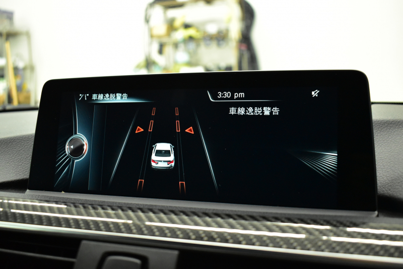 BMW Mシリーズ M4ｸｰﾍﾟ MDCT 7速DCT ｵﾌﾟｼｮﾝ可変Mｻｽﾍﾟﾝｼｮﾝ ﾋｰﾀｰ付黒革 HUD ｱﾀﾞﾌﾟﾃｨﾌﾞLEDﾍｯﾄﾞﾗｲﾄ 19AW 衝突軽減ﾌﾞﾚｰｷ 車線逸脱&歩行者警告  ﾀｯﾁﾊﾟｯﾄﾞHDDﾅﾋﾞﾌﾙｾｸﾞBｶﾒﾗ 前後PDC ｶｰﾎﾞﾝﾙｰﾌ 2年保証