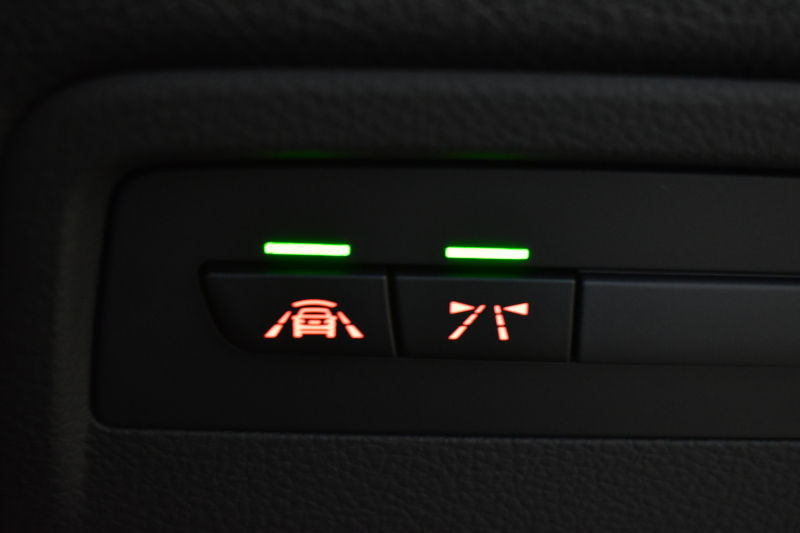 BMW Mシリーズ M4ｸｰﾍﾟ MDCT 7速DCT ｵﾌﾟｼｮﾝ可変Mｻｽﾍﾟﾝｼｮﾝ ﾋｰﾀｰ付黒革 HUD ｱﾀﾞﾌﾟﾃｨﾌﾞLEDﾍｯﾄﾞﾗｲﾄ 19AW 衝突軽減ﾌﾞﾚｰｷ 車線逸脱&歩行者警告  ﾀｯﾁﾊﾟｯﾄﾞHDDﾅﾋﾞﾌﾙｾｸﾞBｶﾒﾗ 前後PDC ｶｰﾎﾞﾝﾙｰﾌ 2年保証