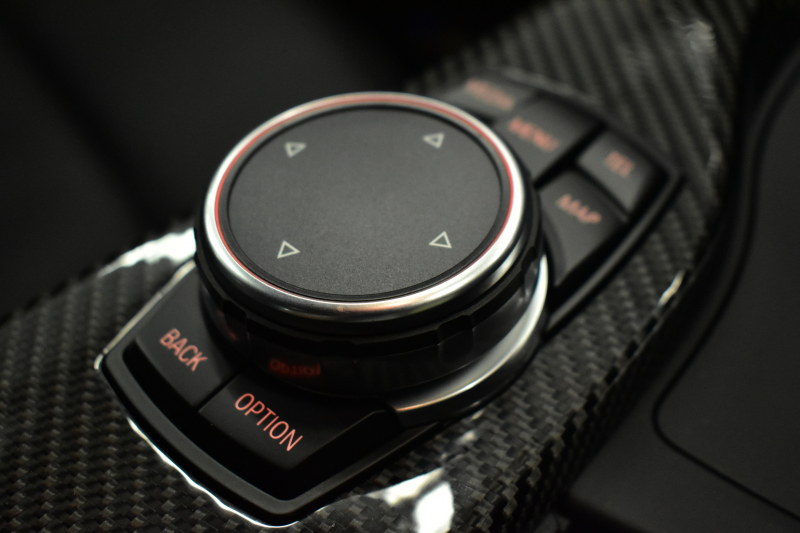 BMW Mシリーズ M4ｸｰﾍﾟ MDCT 7速DCT ｵﾌﾟｼｮﾝ可変Mｻｽﾍﾟﾝｼｮﾝ ﾋｰﾀｰ付黒革 HUD ｱﾀﾞﾌﾟﾃｨﾌﾞLEDﾍｯﾄﾞﾗｲﾄ 19AW 衝突軽減ﾌﾞﾚｰｷ 車線逸脱&歩行者警告  ﾀｯﾁﾊﾟｯﾄﾞHDDﾅﾋﾞﾌﾙｾｸﾞBｶﾒﾗ 前後PDC ｶｰﾎﾞﾝﾙｰﾌ 2年保証