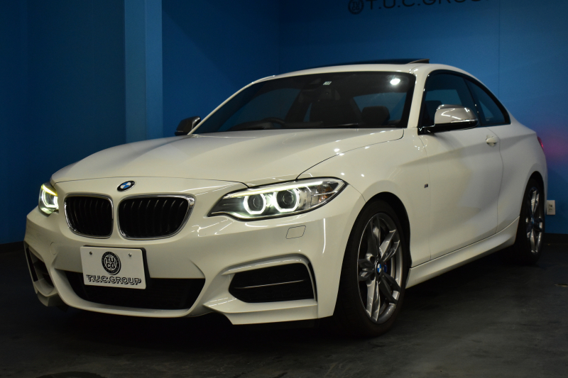 BMW 2シリーズ M235i 8速AT 直6ﾀｰﾎﾞ 326馬力 ｻﾝﾙｰﾌ ﾋｰﾀｰ付黒革 社外ﾌﾙｾｸﾞ ﾀｯﾁﾊﾟｯﾄﾞ式iﾄﾞﾗｲﾌﾞHDDﾅﾋﾞBｶﾒﾗ ｱﾀﾞﾌﾟﾃｨﾌﾞMｻｽ 大型ﾌﾞﾚｰｷｼｽﾃﾑ 車線逸脱&歩行者警告 衝突軽減ﾌﾞﾚｰｷ 2年保証