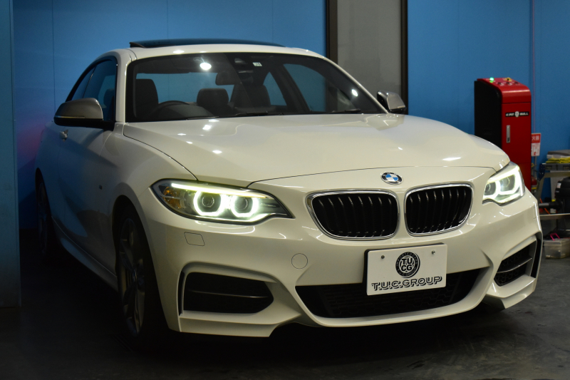BMW 2シリーズ M235i 8速AT 直6ﾀｰﾎﾞ 326馬力 ｻﾝﾙｰﾌ ﾋｰﾀｰ付黒革 社外ﾌﾙｾｸﾞ ﾀｯﾁﾊﾟｯﾄﾞ式iﾄﾞﾗｲﾌﾞHDDﾅﾋﾞBｶﾒﾗ ｱﾀﾞﾌﾟﾃｨﾌﾞMｻｽ 大型ﾌﾞﾚｰｷｼｽﾃﾑ 車線逸脱&歩行者警告 衝突軽減ﾌﾞﾚｰｷ 2年保証