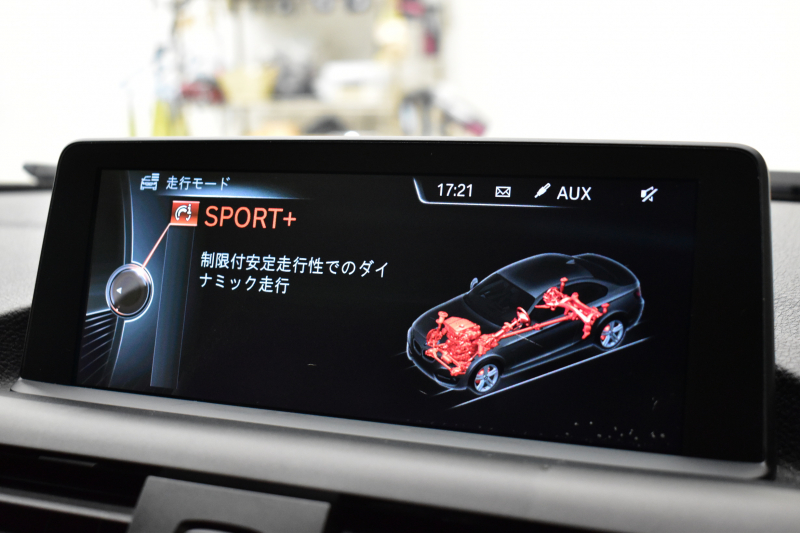 BMW 2シリーズ M235i 8速AT 直6ﾀｰﾎﾞ 326馬力 ｻﾝﾙｰﾌ ﾋｰﾀｰ付黒革 社外ﾌﾙｾｸﾞ ﾀｯﾁﾊﾟｯﾄﾞ式iﾄﾞﾗｲﾌﾞHDDﾅﾋﾞBｶﾒﾗ ｱﾀﾞﾌﾟﾃｨﾌﾞMｻｽ 大型ﾌﾞﾚｰｷｼｽﾃﾑ 車線逸脱&歩行者警告 衝突軽減ﾌﾞﾚｰｷ 2年保証