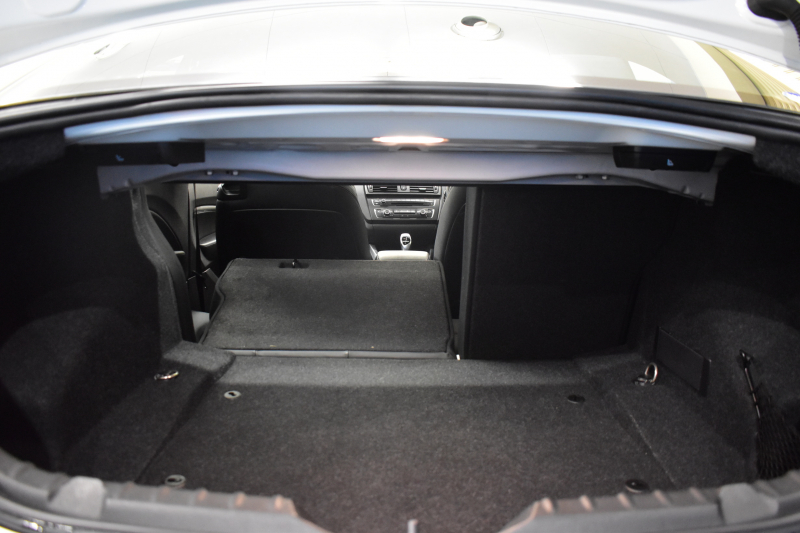 BMW 2シリーズ M235i 8速AT 直6ﾀｰﾎﾞ 326馬力 ｻﾝﾙｰﾌ ﾋｰﾀｰ付黒革 社外ﾌﾙｾｸﾞ ﾀｯﾁﾊﾟｯﾄﾞ式iﾄﾞﾗｲﾌﾞHDDﾅﾋﾞBｶﾒﾗ ｱﾀﾞﾌﾟﾃｨﾌﾞMｻｽ 大型ﾌﾞﾚｰｷｼｽﾃﾑ 車線逸脱&歩行者警告 衝突軽減ﾌﾞﾚｰｷ 2年保証