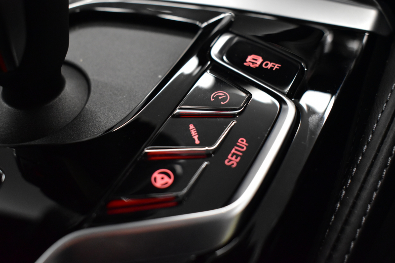 BMW Mシリーズ M5 ｴﾃﾞｨｼｮﾝ MISSION:IMPOSSIBLE  ｺﾝﾍﾟﾃｨｼｮﾝﾍﾞｰｽ特別仕様車 625馬力 MxDrive(4WD/2WD切替可)全席ﾋｰﾀｰ&前席ﾍﾞﾝﾁﾚｰｼｮﾝ付黒革  追従ACC LCW LED HUD 液晶ﾒｰﾀｰ 3Dﾋﾞｭｰ Mﾍﾞﾙﾄ 20AW ﾊｰﾏﾝｶｰﾄﾞﾝ ｿﾌﾄｸﾛｰｽﾞﾄﾞｱ 2年保証