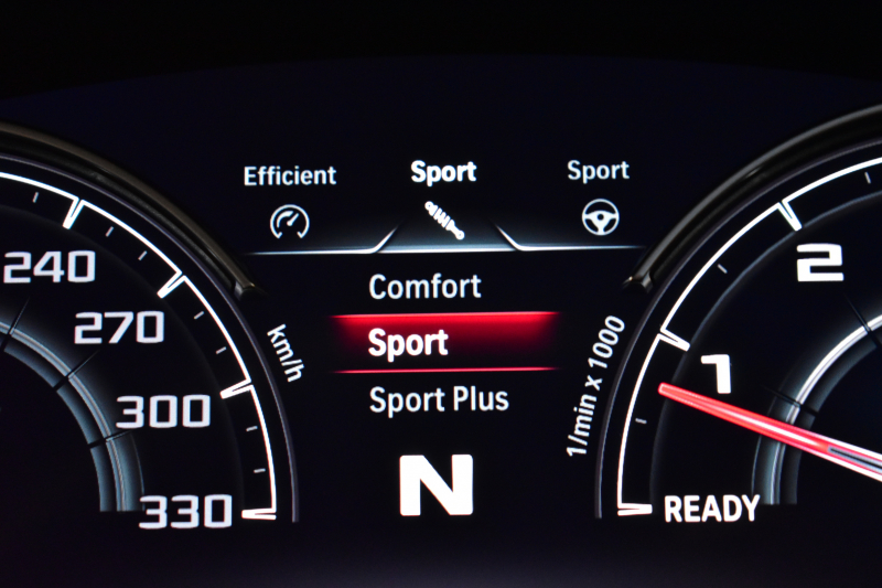 BMW Mシリーズ M5 ｴﾃﾞｨｼｮﾝ MISSION:IMPOSSIBLE  ｺﾝﾍﾟﾃｨｼｮﾝﾍﾞｰｽ特別仕様車 625馬力 MxDrive(4WD/2WD切替可)全席ﾋｰﾀｰ&前席ﾍﾞﾝﾁﾚｰｼｮﾝ付黒革  追従ACC LCW LED HUD 液晶ﾒｰﾀｰ 3Dﾋﾞｭｰ Mﾍﾞﾙﾄ 20AW ﾊｰﾏﾝｶｰﾄﾞﾝ ｿﾌﾄｸﾛｰｽﾞﾄﾞｱ 2年保証