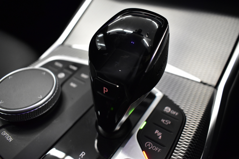 BMW 3シリーズ 320d Xﾄﾞﾗｲﾌﾞ Mｽﾎﾟｰﾂ 4WD 期間限定掲載 新車保証R7年2月迄 ﾌｧｽﾄﾄﾗｯｸP 可変Mｻｽ Mｽﾎﾟｰﾂﾌﾞﾚｰｷ 19AW Pｱｼｽﾄﾌﾟﾗｽ 3Dﾋﾞｭｰ全周囲ｶﾒﾗ ﾋｰﾀｰ付ﾊｰﾌﾚｻﾞｰ BMWﾗｲﾌﾞｺｯｸﾋﾟｯﾄ ｱｯﾌﾟﾙｶｰﾌﾟﾚｲ  ACC LEDﾍｯﾄﾞﾗｲﾄ 車線変更&逸脱&歩行者警告 2年保証