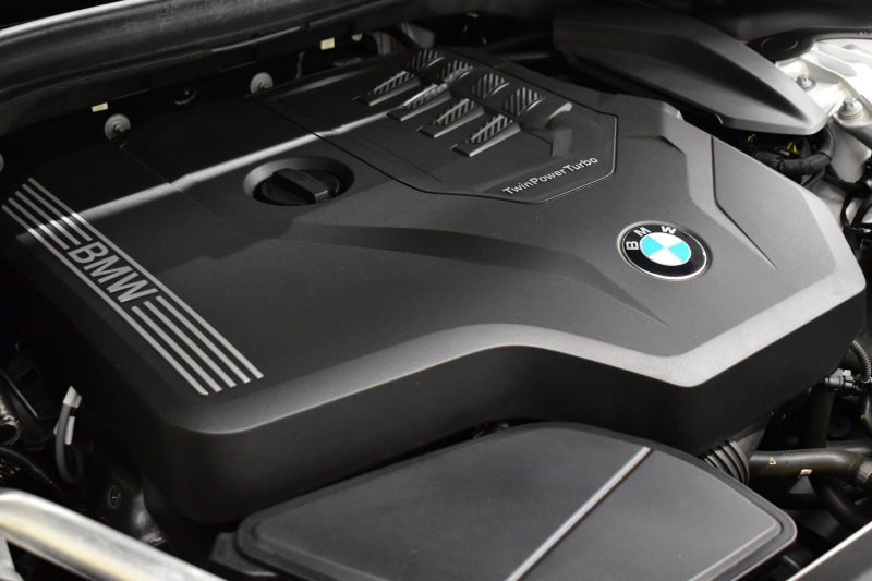 BMW 6シリーズ 630iｸﾞﾗﾝﾂｰﾘｽﾓ Mｽﾎﾟｰﾂ ｺﾝﾌｫｰﾄP ﾊﾟﾉﾗﾏSR ﾍｷｻｺﾞﾅﾙLEDﾍｯﾄﾞﾗｲﾄ  ACC ﾊｰﾏﾝｶｰﾄﾞﾝｻｳﾝﾄﾞ 全席ﾋｰﾀｰ前席ﾍﾞﾝﾁﾚｰｼｮﾝ&ﾏｯｻｰｼﾞ付茶革 HUD 衝突軽減ﾌﾞﾚｰｷ 車線変更 &逸脱&歩行者警告 ﾀｯﾁﾊﾟﾈﾙﾅﾋﾞ 3Dﾋﾞｭｰ 液晶ﾒｰﾀｰ  電動ﾄﾗﾝｸ 2年保証