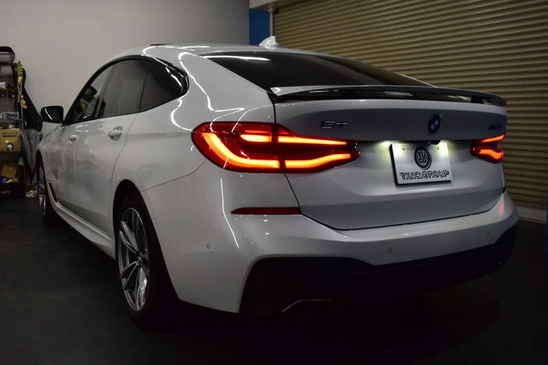 BMW 6シリーズ 630iｸﾞﾗﾝﾂｰﾘｽﾓ Mｽﾎﾟｰﾂ ｺﾝﾌｫｰﾄP ﾊﾟﾉﾗﾏSR ﾍｷｻｺﾞﾅﾙLEDﾍｯﾄﾞﾗｲﾄ  ACC ﾊｰﾏﾝｶｰﾄﾞﾝｻｳﾝﾄﾞ 全席ﾋｰﾀｰ前席ﾍﾞﾝﾁﾚｰｼｮﾝ&ﾏｯｻｰｼﾞ付茶革 HUD 衝突軽減ﾌﾞﾚｰｷ 車線変更 &逸脱&歩行者警告 ﾀｯﾁﾊﾟﾈﾙﾅﾋﾞ 3Dﾋﾞｭｰ 液晶ﾒｰﾀｰ  電動ﾄﾗﾝｸ 2年保証