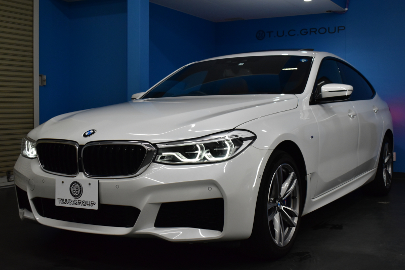 BMW 6シリーズ 630iｸﾞﾗﾝﾂｰﾘｽﾓ Mｽﾎﾟｰﾂ ｺﾝﾌｫｰﾄP ﾊﾟﾉﾗﾏSR ﾍｷｻｺﾞﾅﾙLEDﾍｯﾄﾞﾗｲﾄ  ACC ﾊｰﾏﾝｶｰﾄﾞﾝｻｳﾝﾄﾞ 全席ﾋｰﾀｰ前席ﾍﾞﾝﾁﾚｰｼｮﾝ&ﾏｯｻｰｼﾞ付茶革 HUD 衝突軽減ﾌﾞﾚｰｷ 車線変更 &逸脱&歩行者警告 ﾀｯﾁﾊﾟﾈﾙﾅﾋﾞ 3Dﾋﾞｭｰ 液晶ﾒｰﾀｰ  電動ﾄﾗﾝｸ 2年保証