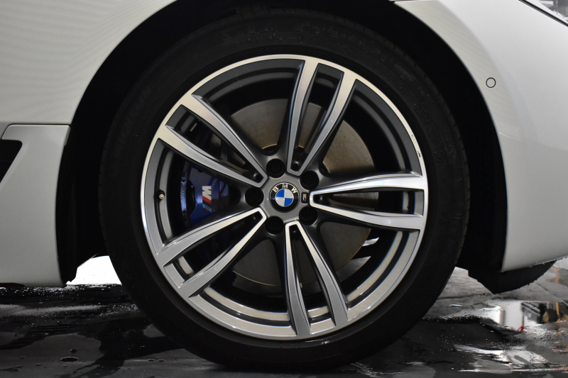 BMW 6シリーズ 630iｸﾞﾗﾝﾂｰﾘｽﾓ Mｽﾎﾟｰﾂ ｺﾝﾌｫｰﾄP ﾊﾟﾉﾗﾏSR ﾍｷｻｺﾞﾅﾙLEDﾍｯﾄﾞﾗｲﾄ  ACC ﾊｰﾏﾝｶｰﾄﾞﾝｻｳﾝﾄﾞ 全席ﾋｰﾀｰ前席ﾍﾞﾝﾁﾚｰｼｮﾝ&ﾏｯｻｰｼﾞ付茶革 HUD 衝突軽減ﾌﾞﾚｰｷ 車線変更 &逸脱&歩行者警告 ﾀｯﾁﾊﾟﾈﾙﾅﾋﾞ 3Dﾋﾞｭｰ 液晶ﾒｰﾀｰ  電動ﾄﾗﾝｸ 2年保証