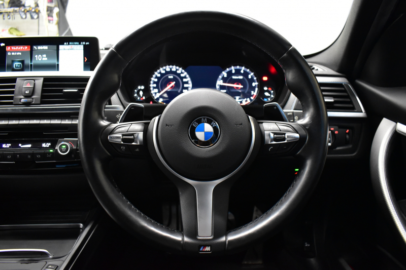 BMW 3シリーズ 320iﾂｰﾘﾝｸﾞ Mｽﾎﾟｰﾂｴﾃﾞｨｼｮﾝｼｬﾄﾞｰ LCI後期限定8Aｴﾝｼﾞﾝ ﾋｰﾀｰ付黒革 専用ﾀﾞｰｸLEDﾍｯﾄﾞﾗｲﾄ&ﾃｰﾙ 液晶ﾒｰﾀｰ 追従ACC ﾀｯﾁﾊﾟﾈﾙHDDﾅﾋﾞ 車線変更&逸脱&歩行者警告 衝突軽減ﾌﾞﾚｰｷ  19AW 電動Rｹﾞｰﾄ 前後PDC Bｶﾒﾗ  2年保証