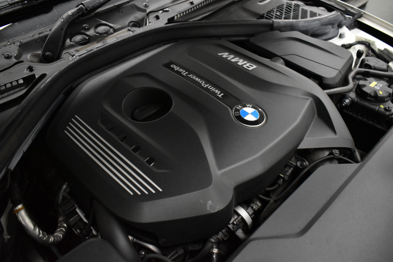 BMW 3シリーズ 320iﾂｰﾘﾝｸﾞ Mｽﾎﾟｰﾂｴﾃﾞｨｼｮﾝｼｬﾄﾞｰ LCI後期限定8Aｴﾝｼﾞﾝ ﾋｰﾀｰ付黒革 専用ﾀﾞｰｸLEDﾍｯﾄﾞﾗｲﾄ&ﾃｰﾙ 液晶ﾒｰﾀｰ 追従ACC ﾀｯﾁﾊﾟﾈﾙHDDﾅﾋﾞ 車線変更&逸脱&歩行者警告 衝突軽減ﾌﾞﾚｰｷ  19AW 電動Rｹﾞｰﾄ 前後PDC Bｶﾒﾗ  2年保証