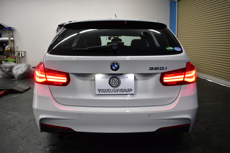 BMW 3シリーズ 320iﾂｰﾘﾝｸﾞ Mｽﾎﾟｰﾂｴﾃﾞｨｼｮﾝｼｬﾄﾞｰ LCI後期限定8Aｴﾝｼﾞﾝ ﾋｰﾀｰ付黒革 専用ﾀﾞｰｸLEDﾍｯﾄﾞﾗｲﾄ&ﾃｰﾙ 液晶ﾒｰﾀｰ 追従ACC ﾀｯﾁﾊﾟﾈﾙHDDﾅﾋﾞ 車線変更&逸脱&歩行者警告 衝突軽減ﾌﾞﾚｰｷ  19AW 電動Rｹﾞｰﾄ 前後PDC Bｶﾒﾗ  2年保証