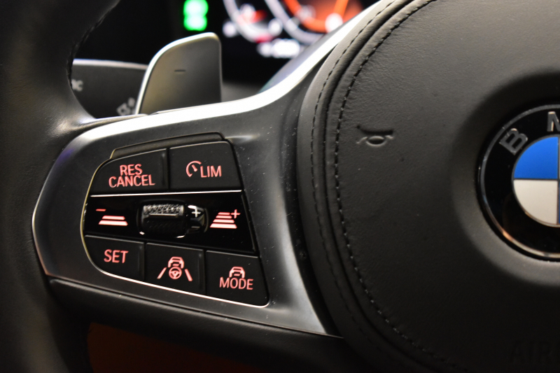 BMW 3シリーズ 330i Mｽﾎﾟｰﾂ 高出力 1ｵｰﾅｰ ｻﾝR ｲﾉﾍﾞｰｼｮﾝ&ﾌｧｽﾄﾄﾗｯｸ＆ﾊｲﾗｲﾝ&ｺﾝﾌｫｰﾄP ﾚｰｻﾞｰLEDﾗｲﾄ ﾋｰﾀｰ付黒革 ACC HUD 19AW Mｽﾎﾟｰﾂﾌﾞﾚｰｷ 可変Mｻｽ ﾊﾟｰｷﾝｸﾞｱｼｽﾄ+ 全周囲ｶﾒﾗ ｼﾞｪｽﾁｬｰC対応ﾀｯﾁﾊﾟﾈﾙﾅﾋﾞ ｱｯﾌﾟﾙｶｰﾌﾟﾚｲ  2年保証