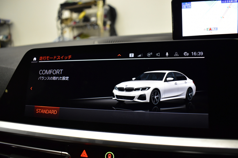 BMW 3シリーズ 330i Mｽﾎﾟｰﾂ 高出力 1ｵｰﾅｰ ｻﾝR ｲﾉﾍﾞｰｼｮﾝ&ﾌｧｽﾄﾄﾗｯｸ＆ﾊｲﾗｲﾝ&ｺﾝﾌｫｰﾄP ﾚｰｻﾞｰLEDﾗｲﾄ ﾋｰﾀｰ付黒革 ACC HUD 19AW Mｽﾎﾟｰﾂﾌﾞﾚｰｷ 可変Mｻｽ ﾊﾟｰｷﾝｸﾞｱｼｽﾄ+ 全周囲ｶﾒﾗ ｼﾞｪｽﾁｬｰC対応ﾀｯﾁﾊﾟﾈﾙﾅﾋﾞ ｱｯﾌﾟﾙｶｰﾌﾟﾚｲ  2年保証