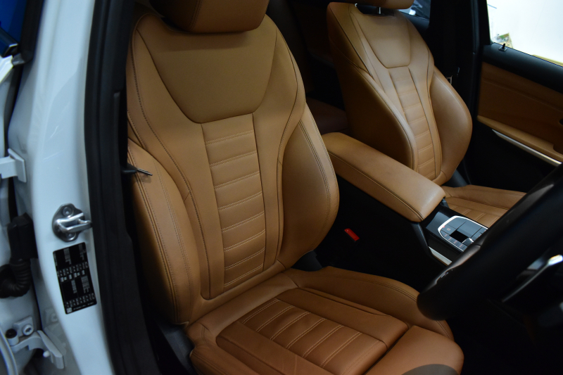 BMW 3シリーズ 330i Mｽﾎﾟｰﾂ 高出力 1ｵｰﾅｰ ｻﾝR ｲﾉﾍﾞｰｼｮﾝ&ﾌｧｽﾄﾄﾗｯｸ＆ﾊｲﾗｲﾝ&ｺﾝﾌｫｰﾄP ﾚｰｻﾞｰLEDﾗｲﾄ ﾋｰﾀｰ付黒革 ACC HUD 19AW Mｽﾎﾟｰﾂﾌﾞﾚｰｷ 可変Mｻｽ ﾊﾟｰｷﾝｸﾞｱｼｽﾄ+ 全周囲ｶﾒﾗ ｼﾞｪｽﾁｬｰC対応ﾀｯﾁﾊﾟﾈﾙﾅﾋﾞ ｱｯﾌﾟﾙｶｰﾌﾟﾚｲ  2年保証