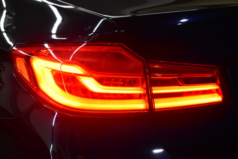 BMW 5シリーズ 530i Mｽﾎﾟｰﾂ ﾊｲﾗｲﾝP ｲﾝﾃﾞｨﾋﾞｼﾞｭｱﾙｶﾗ-ｱｽﾞﾗｲﾄﾌﾞﾗｯｸ  液晶ﾒｰﾀｰ  高出力ﾓﾃﾞﾙ  全席ﾋｰﾀｰ付黒革 LEDﾍｯﾄﾞﾗｲﾄ 追従ACC 車線変更警告 ﾀｯﾁﾊﾟﾈﾙ対応iﾄﾞﾗｲﾌﾞHDDﾅﾋﾞﾌﾙｾｸﾞ 全周囲ｶﾒﾗ3Dﾋﾞｭｰ ｽﾃｱﾘﾝｸﾞｻﾎﾟｰﾄ 2年保証