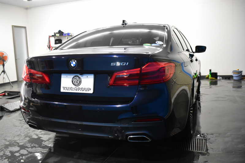 BMW 5シリーズ 530i Mｽﾎﾟｰﾂ ﾊｲﾗｲﾝP ｲﾝﾃﾞｨﾋﾞｼﾞｭｱﾙｶﾗ-ｱｽﾞﾗｲﾄﾌﾞﾗｯｸ  液晶ﾒｰﾀｰ  高出力ﾓﾃﾞﾙ  全席ﾋｰﾀｰ付黒革 LEDﾍｯﾄﾞﾗｲﾄ 追従ACC 車線変更警告 ﾀｯﾁﾊﾟﾈﾙ対応iﾄﾞﾗｲﾌﾞHDDﾅﾋﾞﾌﾙｾｸﾞ 全周囲ｶﾒﾗ3Dﾋﾞｭｰ ｽﾃｱﾘﾝｸﾞｻﾎﾟｰﾄ 2年保証