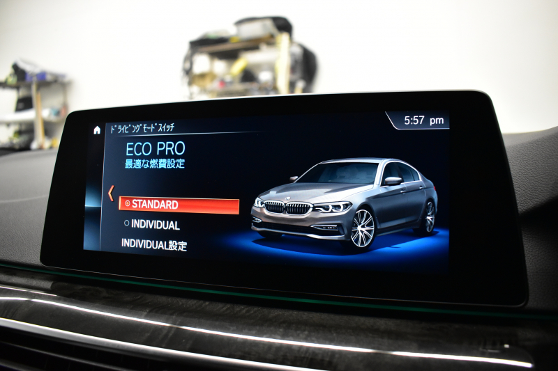 BMW 5シリーズ 530i Mｽﾎﾟｰﾂ ﾊｲﾗｲﾝP ｲﾝﾃﾞｨﾋﾞｼﾞｭｱﾙｶﾗ-ｱｽﾞﾗｲﾄﾌﾞﾗｯｸ  液晶ﾒｰﾀｰ  高出力ﾓﾃﾞﾙ  全席ﾋｰﾀｰ付黒革 LEDﾍｯﾄﾞﾗｲﾄ 追従ACC 車線変更警告 ﾀｯﾁﾊﾟﾈﾙ対応iﾄﾞﾗｲﾌﾞHDDﾅﾋﾞﾌﾙｾｸﾞ 全周囲ｶﾒﾗ3Dﾋﾞｭｰ ｽﾃｱﾘﾝｸﾞｻﾎﾟｰﾄ 2年保証