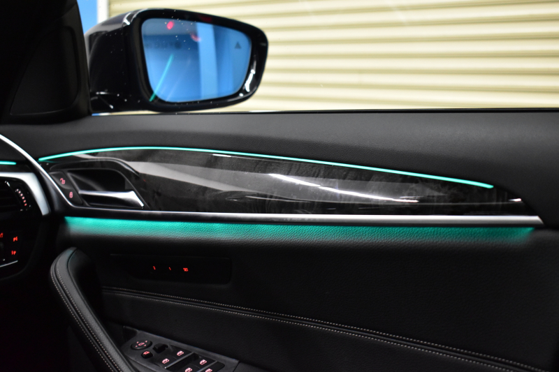 BMW 5シリーズ 530i Mｽﾎﾟｰﾂ ﾊｲﾗｲﾝP ｲﾝﾃﾞｨﾋﾞｼﾞｭｱﾙｶﾗ-ｱｽﾞﾗｲﾄﾌﾞﾗｯｸ  液晶ﾒｰﾀｰ  高出力ﾓﾃﾞﾙ  全席ﾋｰﾀｰ付黒革 LEDﾍｯﾄﾞﾗｲﾄ 追従ACC 車線変更警告 ﾀｯﾁﾊﾟﾈﾙ対応iﾄﾞﾗｲﾌﾞHDDﾅﾋﾞﾌﾙｾｸﾞ 全周囲ｶﾒﾗ3Dﾋﾞｭｰ ｽﾃｱﾘﾝｸﾞｻﾎﾟｰﾄ 2年保証