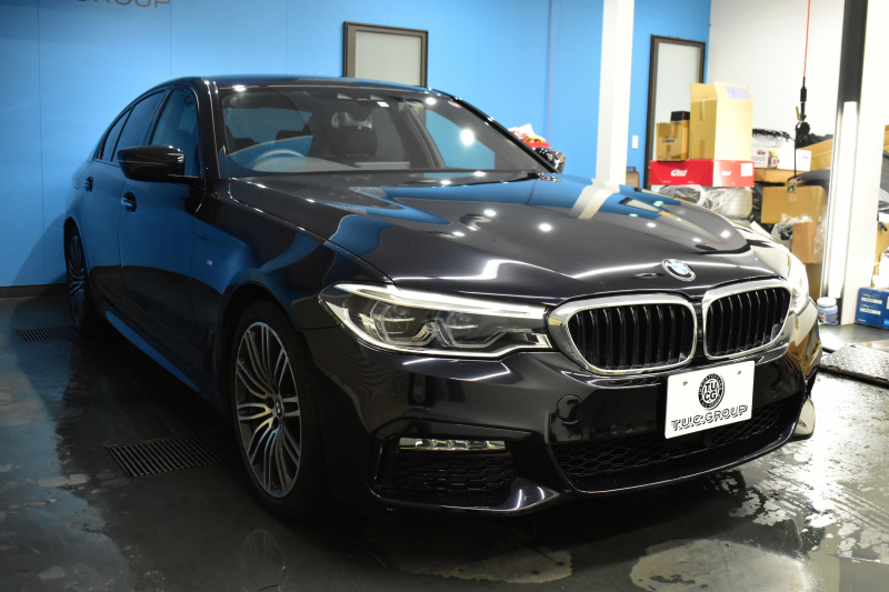 BMW 5シリーズ 530i Mｽﾎﾟｰﾂ ﾊｲﾗｲﾝP ｲﾝﾃﾞｨﾋﾞｼﾞｭｱﾙｶﾗ-ｱｽﾞﾗｲﾄﾌﾞﾗｯｸ  液晶ﾒｰﾀｰ  高出力ﾓﾃﾞﾙ  全席ﾋｰﾀｰ付黒革 LEDﾍｯﾄﾞﾗｲﾄ 追従ACC 車線変更警告 ﾀｯﾁﾊﾟﾈﾙ対応iﾄﾞﾗｲﾌﾞHDDﾅﾋﾞﾌﾙｾｸﾞ 全周囲ｶﾒﾗ3Dﾋﾞｭｰ ｽﾃｱﾘﾝｸﾞｻﾎﾟｰﾄ 2年保証