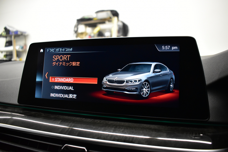 BMW 5シリーズ 530i Mｽﾎﾟｰﾂ ﾊｲﾗｲﾝP ｲﾝﾃﾞｨﾋﾞｼﾞｭｱﾙｶﾗ-ｱｽﾞﾗｲﾄﾌﾞﾗｯｸ  液晶ﾒｰﾀｰ  高出力ﾓﾃﾞﾙ  全席ﾋｰﾀｰ付黒革 LEDﾍｯﾄﾞﾗｲﾄ 追従ACC 車線変更警告 ﾀｯﾁﾊﾟﾈﾙ対応iﾄﾞﾗｲﾌﾞHDDﾅﾋﾞﾌﾙｾｸﾞ 全周囲ｶﾒﾗ3Dﾋﾞｭｰ ｽﾃｱﾘﾝｸﾞｻﾎﾟｰﾄ 2年保証