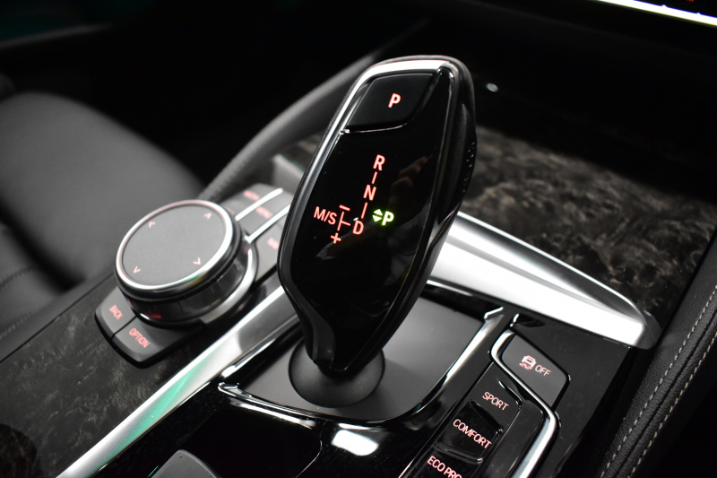 BMW 5シリーズ 530i Mｽﾎﾟｰﾂ ﾊｲﾗｲﾝP ｲﾝﾃﾞｨﾋﾞｼﾞｭｱﾙｶﾗ-ｱｽﾞﾗｲﾄﾌﾞﾗｯｸ  液晶ﾒｰﾀｰ  高出力ﾓﾃﾞﾙ  全席ﾋｰﾀｰ付黒革 LEDﾍｯﾄﾞﾗｲﾄ 追従ACC 車線変更警告 ﾀｯﾁﾊﾟﾈﾙ対応iﾄﾞﾗｲﾌﾞHDDﾅﾋﾞﾌﾙｾｸﾞ 全周囲ｶﾒﾗ3Dﾋﾞｭｰ ｽﾃｱﾘﾝｸﾞｻﾎﾟｰﾄ 2年保証