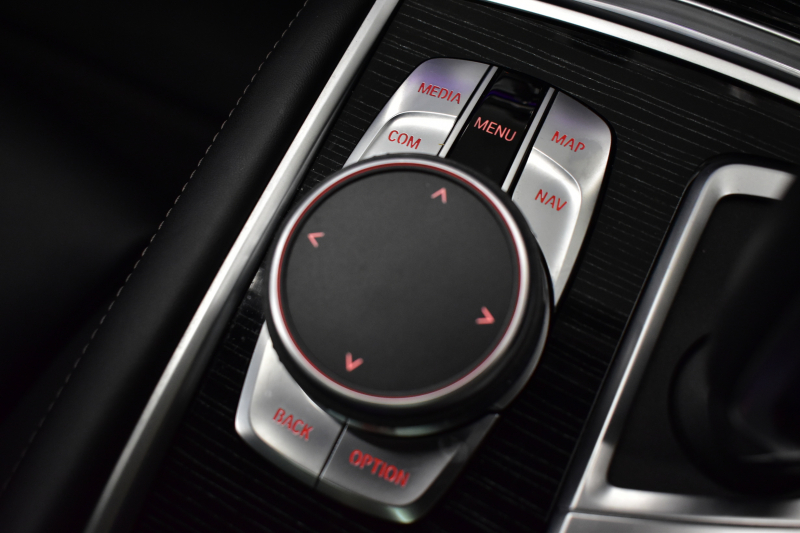 BMW 7シリーズ 740i Mｽﾎﾟｰﾂ LCI後期 ｻﾝﾙｰﾌ BMWﾚｰｻﾞｰLED 全席ﾋｰﾀｰ&ﾍﾞﾝﾁﾚｰｼｮﾝ付黒革 ACC HUD BMWﾗｲﾌﾞｺｯｸﾋﾟｯﾄ ﾀｯﾁﾊﾟﾈﾙﾅﾋﾞ3Dﾋﾞｭｰ ﾌﾙｾｸﾞ ﾊｰﾏﾝｶｰﾄﾞﾝ  液晶ﾒｰﾀｰ 20AW 車線変更&逸脱&歩行者警告 衝突軽減ﾌﾞﾚｰｷ 2年保証