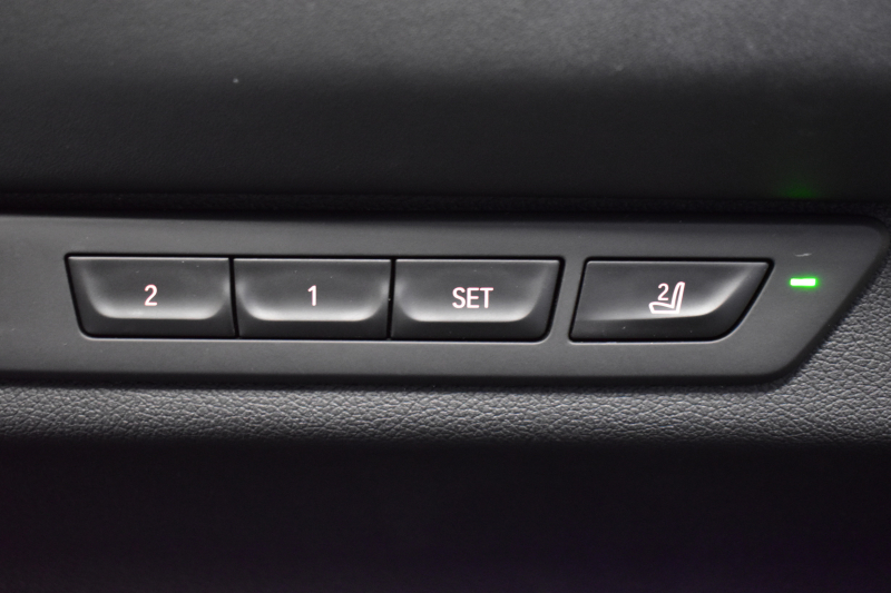 BMW 7シリーズ 740i Mｽﾎﾟｰﾂ LCI後期 ｻﾝﾙｰﾌ BMWﾚｰｻﾞｰLED 全席ﾋｰﾀｰ&ﾍﾞﾝﾁﾚｰｼｮﾝ付黒革 ACC HUD BMWﾗｲﾌﾞｺｯｸﾋﾟｯﾄ ﾀｯﾁﾊﾟﾈﾙﾅﾋﾞ3Dﾋﾞｭｰ ﾌﾙｾｸﾞ ﾊｰﾏﾝｶｰﾄﾞﾝ  液晶ﾒｰﾀｰ 20AW 車線変更&逸脱&歩行者警告 衝突軽減ﾌﾞﾚｰｷ 2年保証